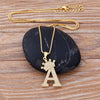 Collier pendentif Initiale