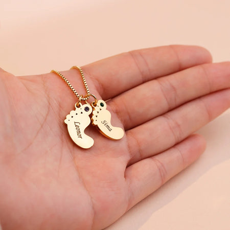 Collier personnalisé deux prénoms et mois de naissance