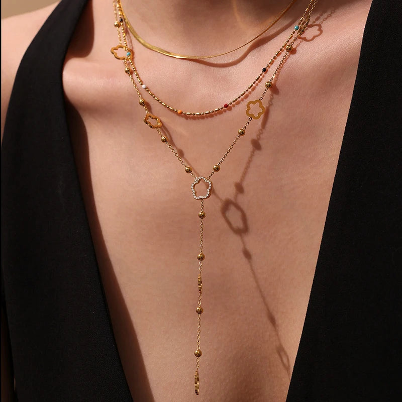 Collier AUREYA – Collier Doré Multi-Rangs à Pendentif Y