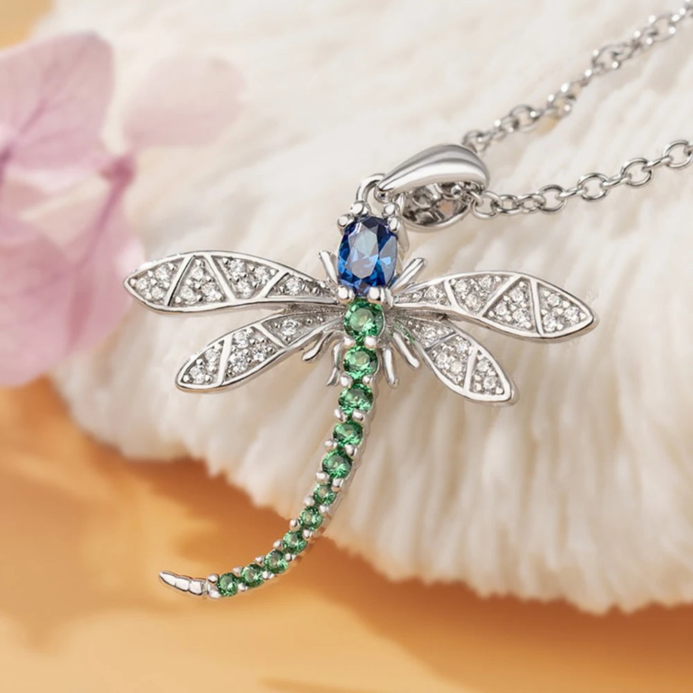 Collier Libellule scintillante