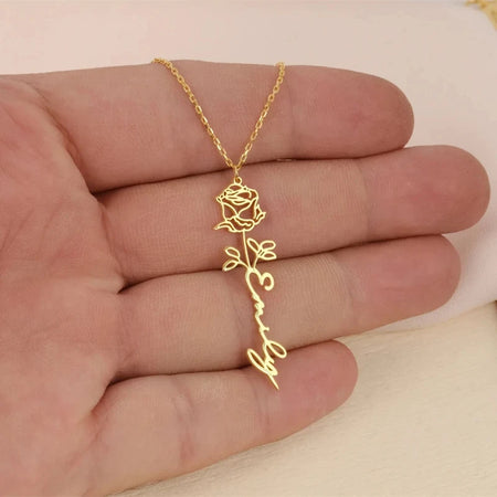 Collier personnalisé prénom rose éternelle