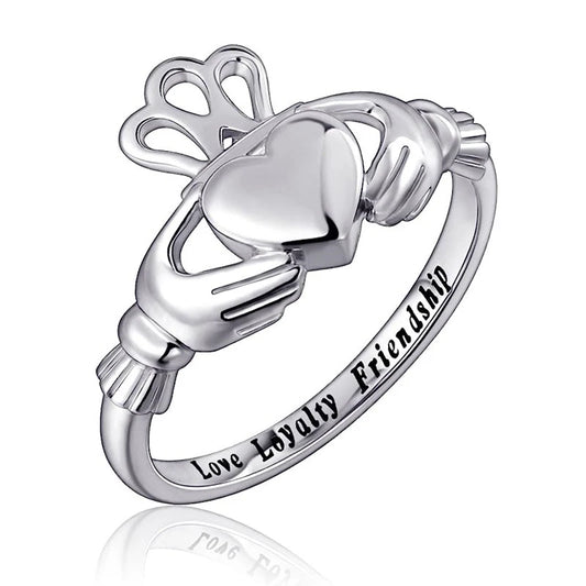 Bague Claddagh irlandaise