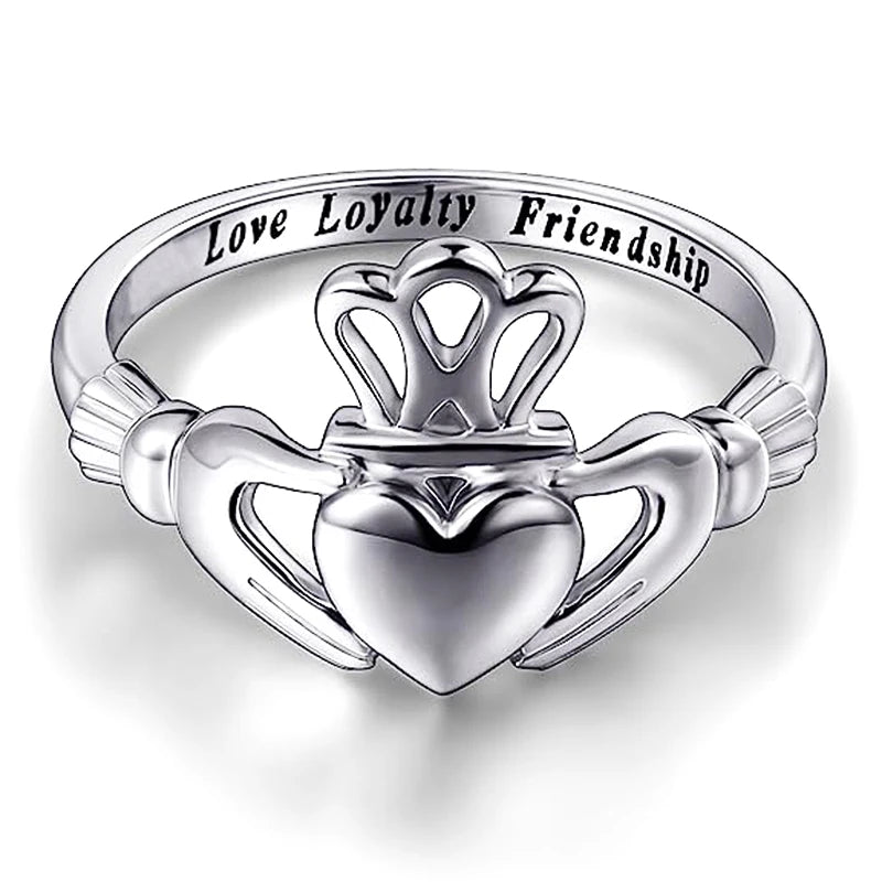 Bague Claddagh irlandaise