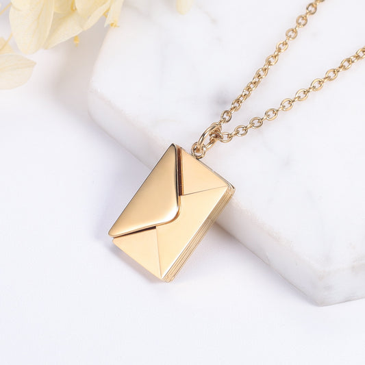 Collier pendentif Lettre d’amour