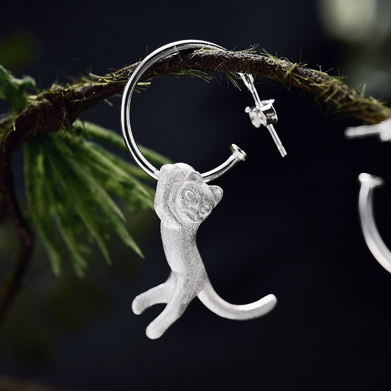 Jump Cat Earrings 