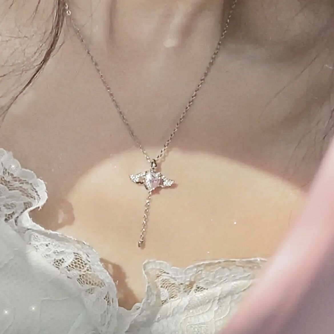 Collier pendentif Cupidon