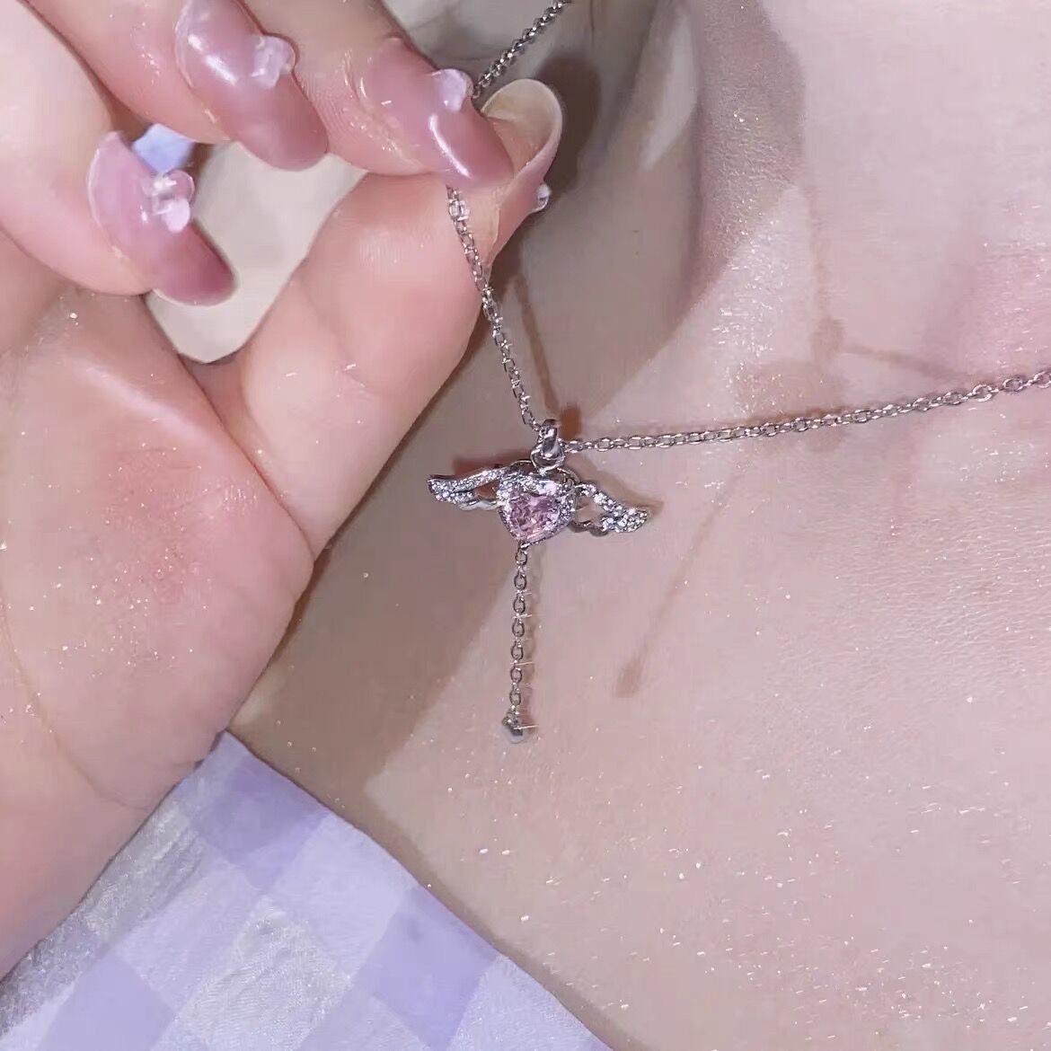 Collier pendentif Cupidon