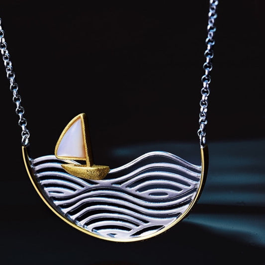 Collier Bateau sur l’eau