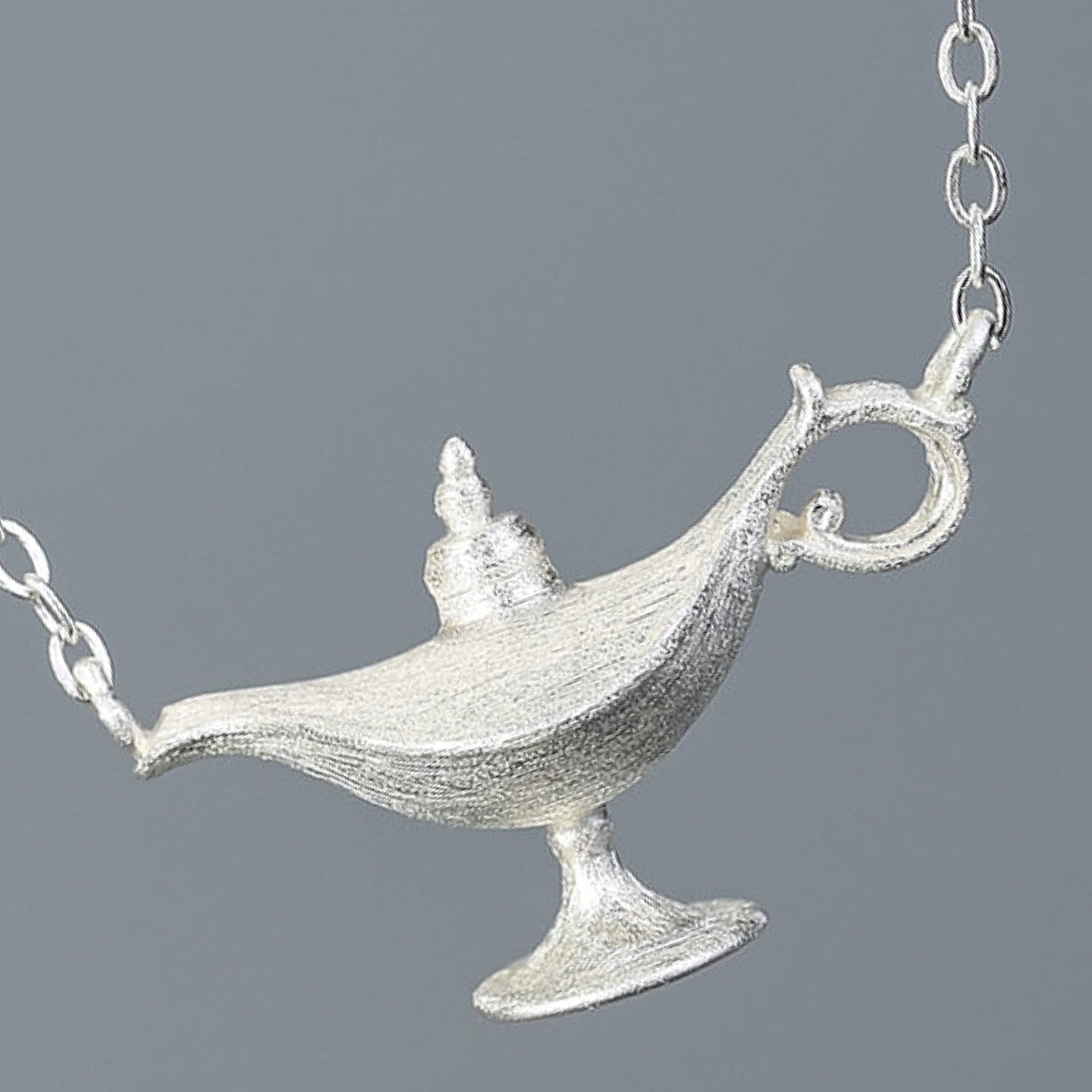 Collier Lampe magique